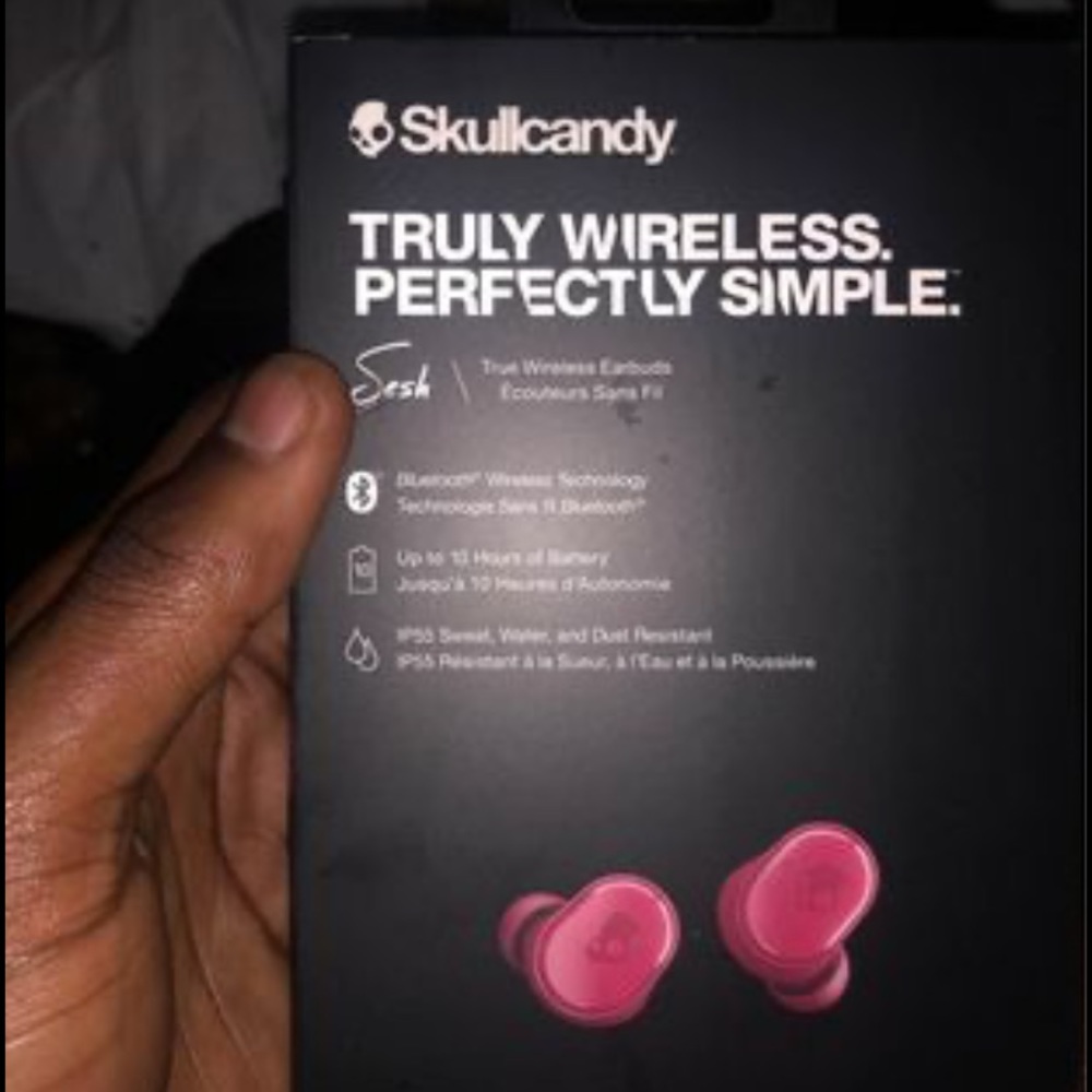 Wireless headphones